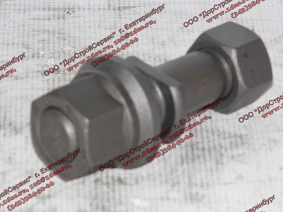 Шпилька колесная передняя с двумя гайками C CAMC (КАМК)  фото 1 Рыбинск